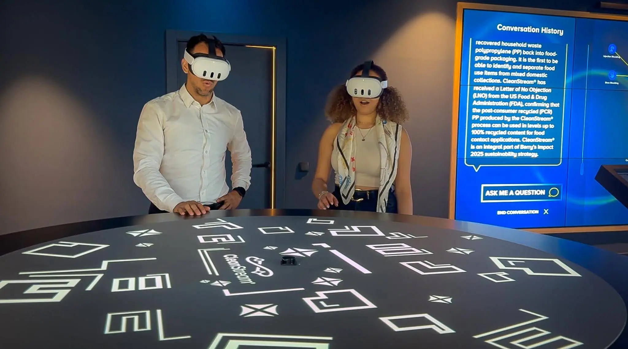 Engaging visual effects in virtual reality